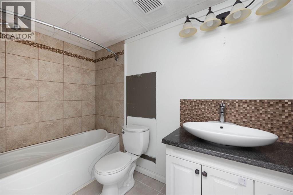 109 Coles Bay, Fort McMurray