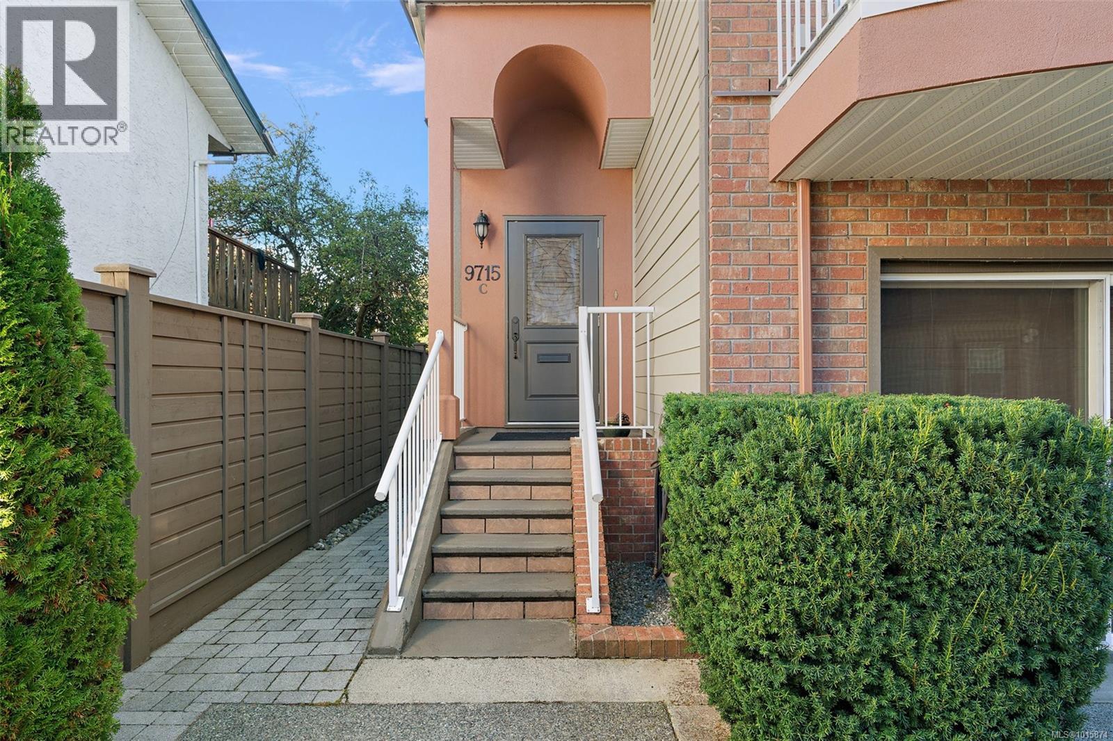  9715 Second Street, Sidney