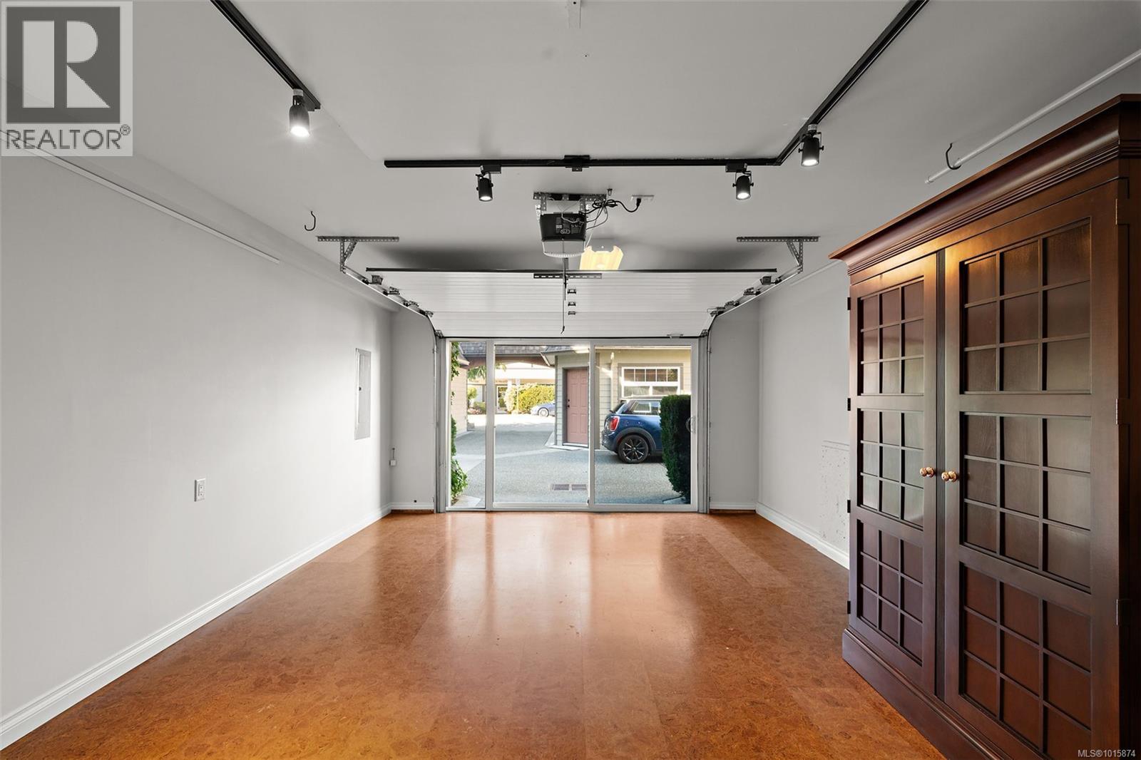  9715 Second Street, Sidney