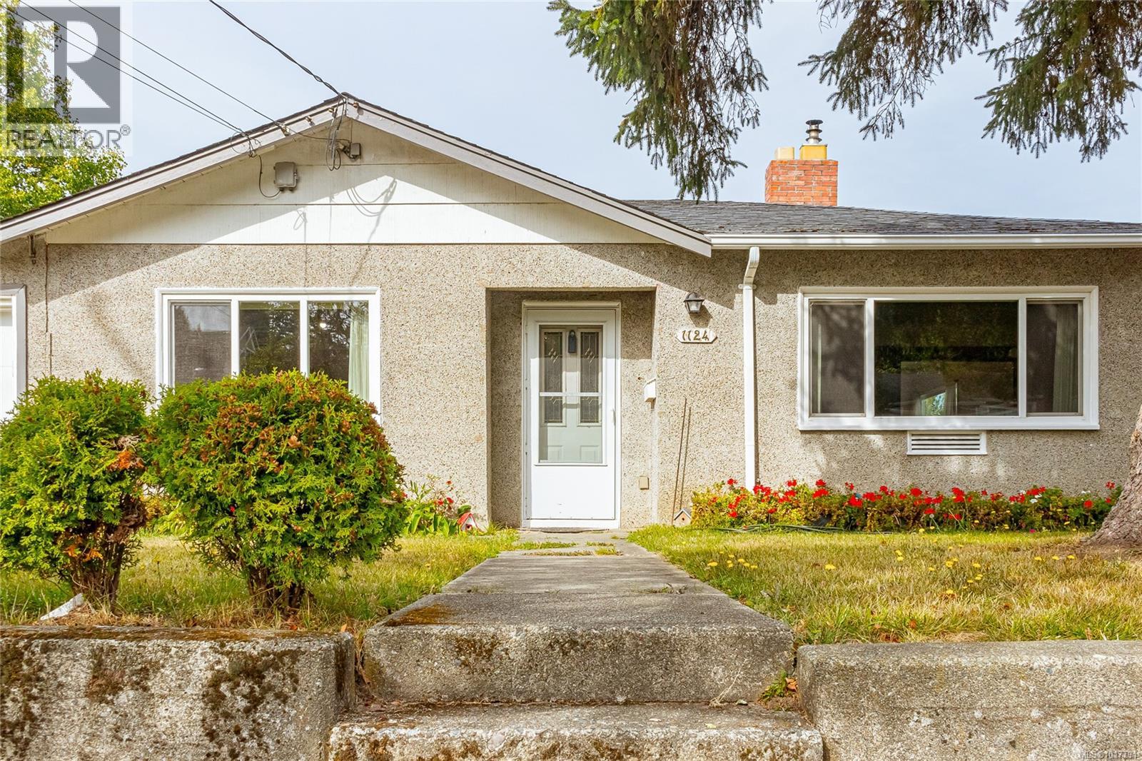  1124 Colville Road, Esquimalt