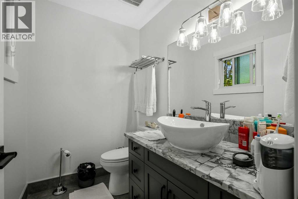 Single Family House 4 Level for Sale in  Pinemill Way NE Pineridge Calgary 