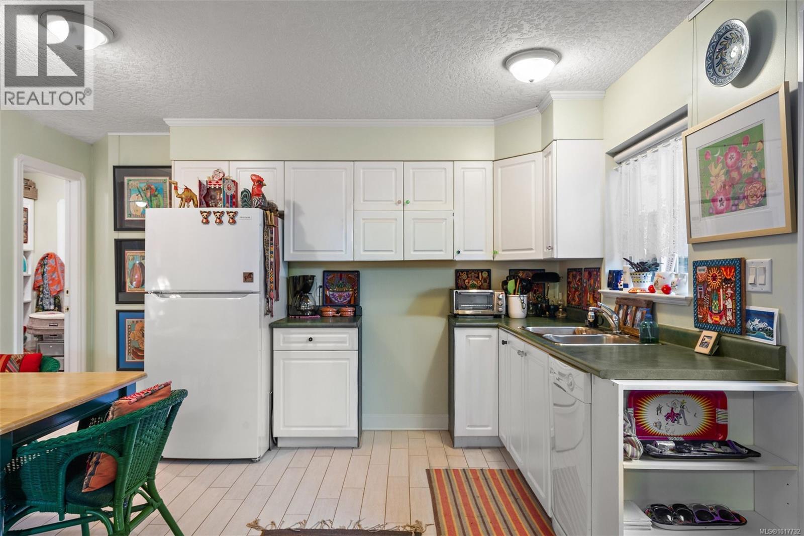  9715 Second Street, Sidney