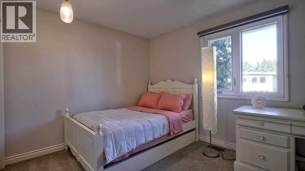 Single Family House Bungalow for Sale in  Brenner Crescent NW Brentwood Calgary 