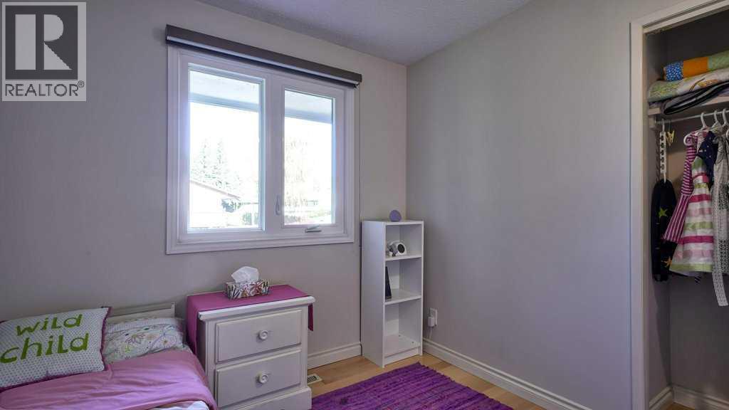 Single Family House Bungalow for Sale in  Brenner Crescent NW Brentwood Calgary 