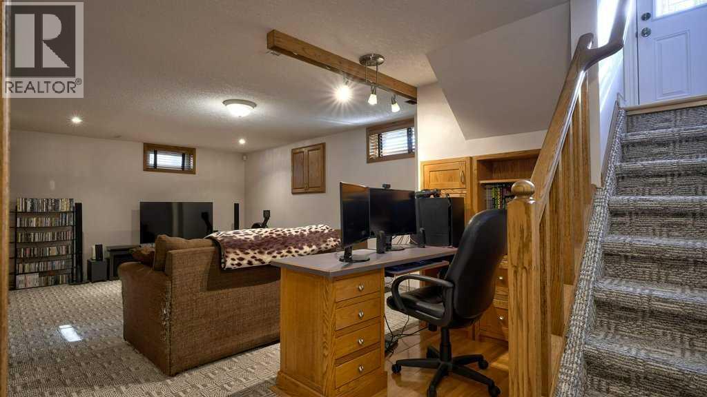 Single Family House Bungalow for Sale in  Brenner Crescent NW Brentwood Calgary 