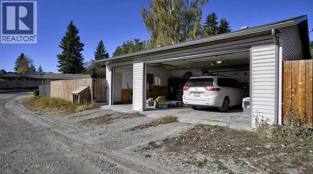 Single Family House Bungalow for Sale in  Brenner Crescent NW Brentwood Calgary 