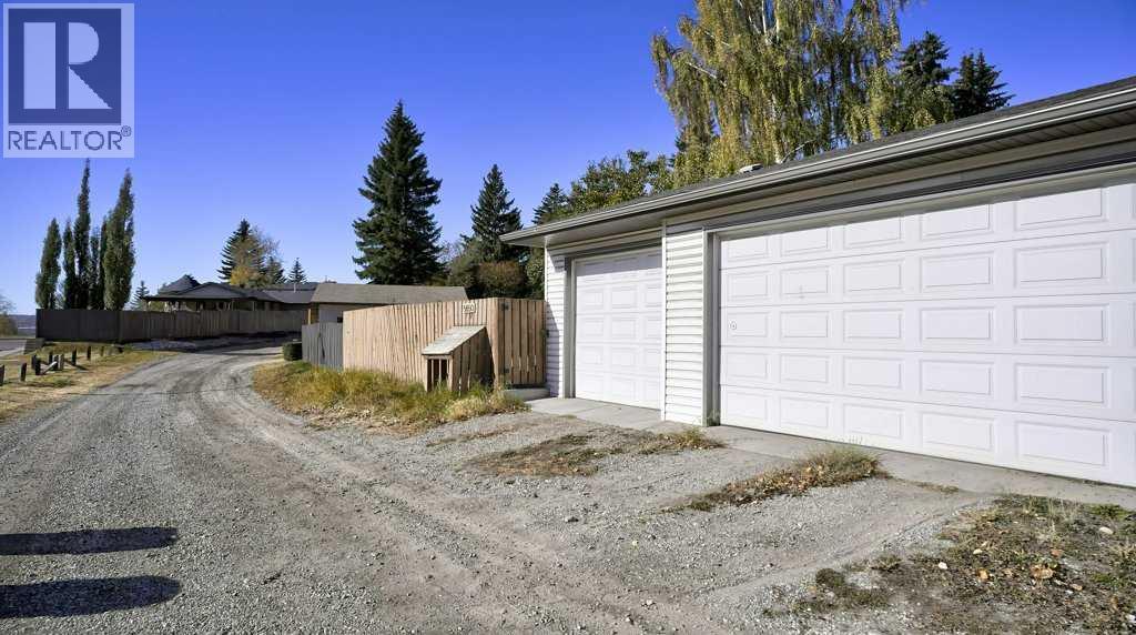 Single Family House Bungalow for Sale in  Brenner Crescent NW Brentwood Calgary 