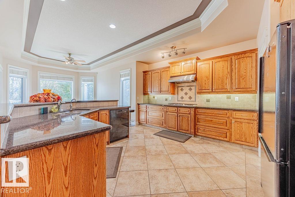 617 FOUNTAIN CREEK CI, Rural Strathcona County