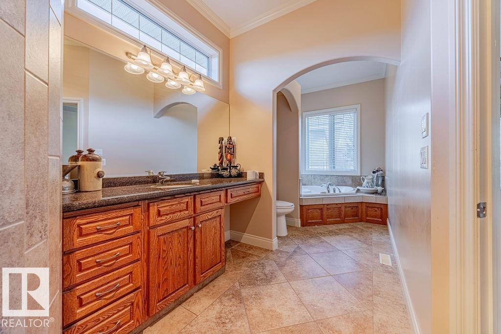 617 FOUNTAIN CREEK CI, Rural Strathcona County