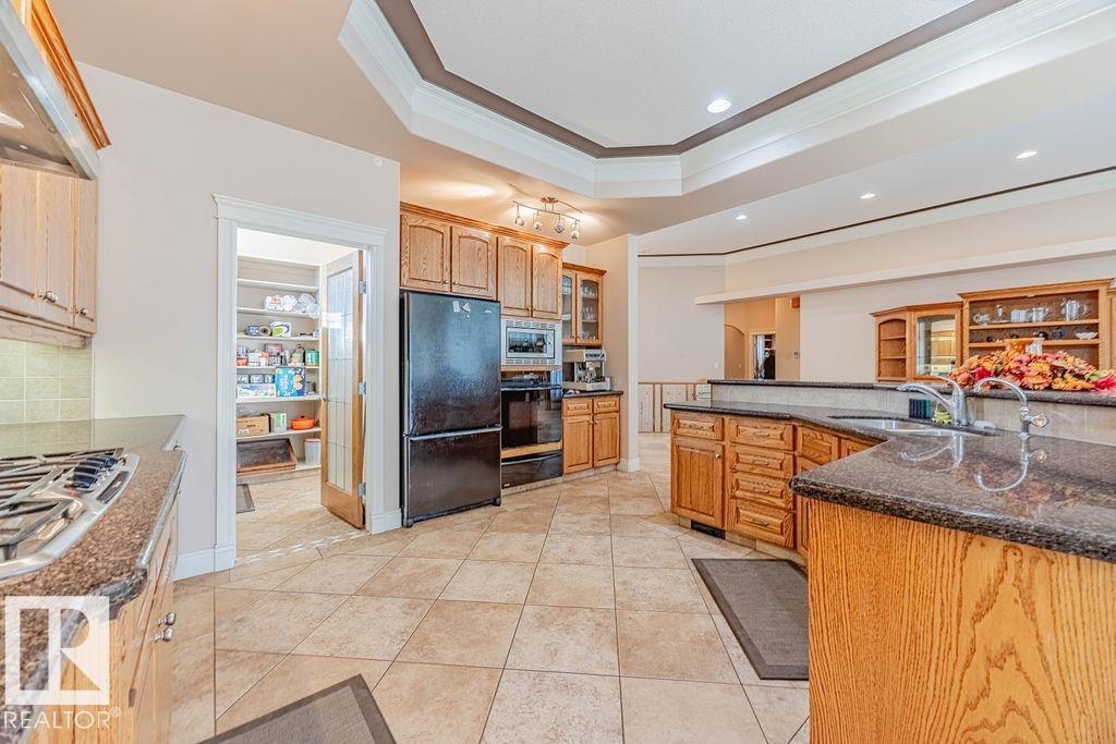 617 FOUNTAIN CREEK CI, Rural Strathcona County