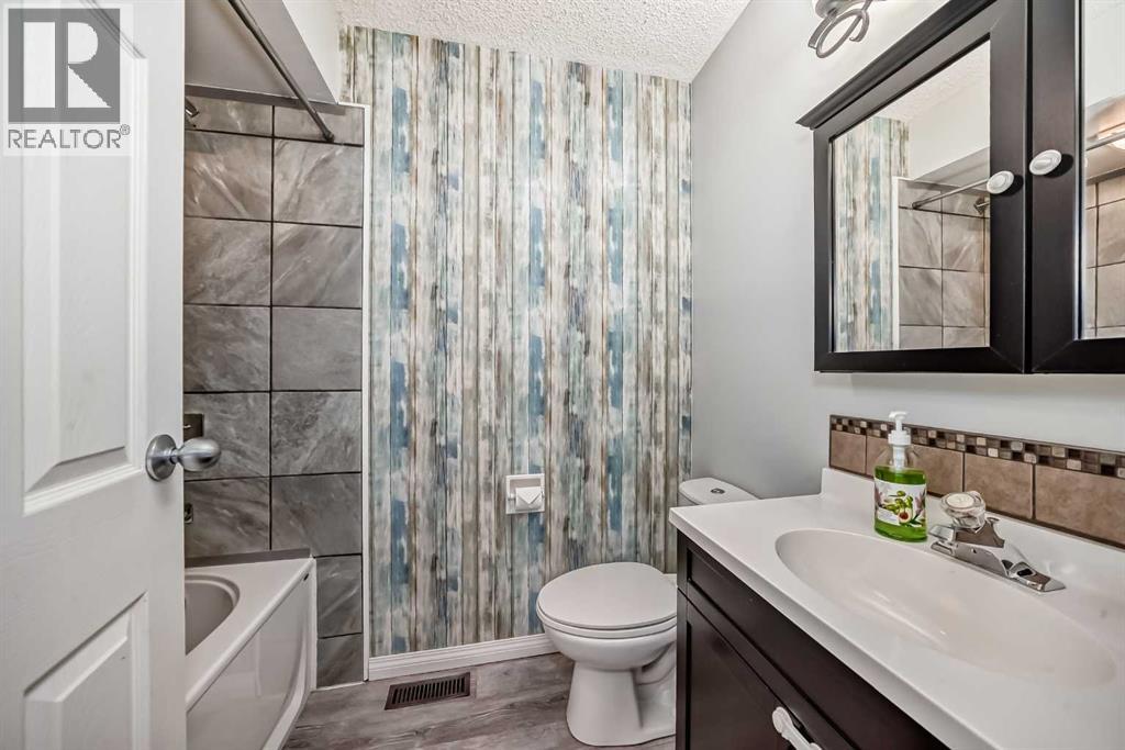 4312 54th Avenue, Innisfail