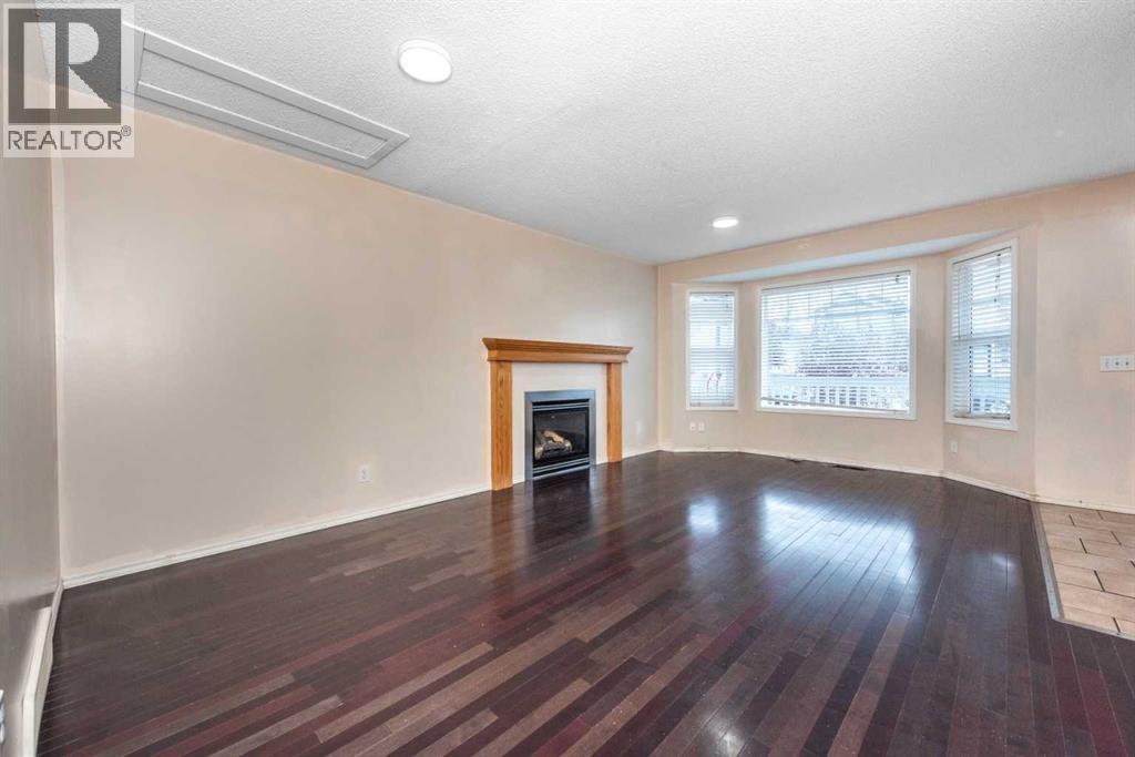 Single Family House for Sale in  TARAWOOD Road NE Taradale Calgary 