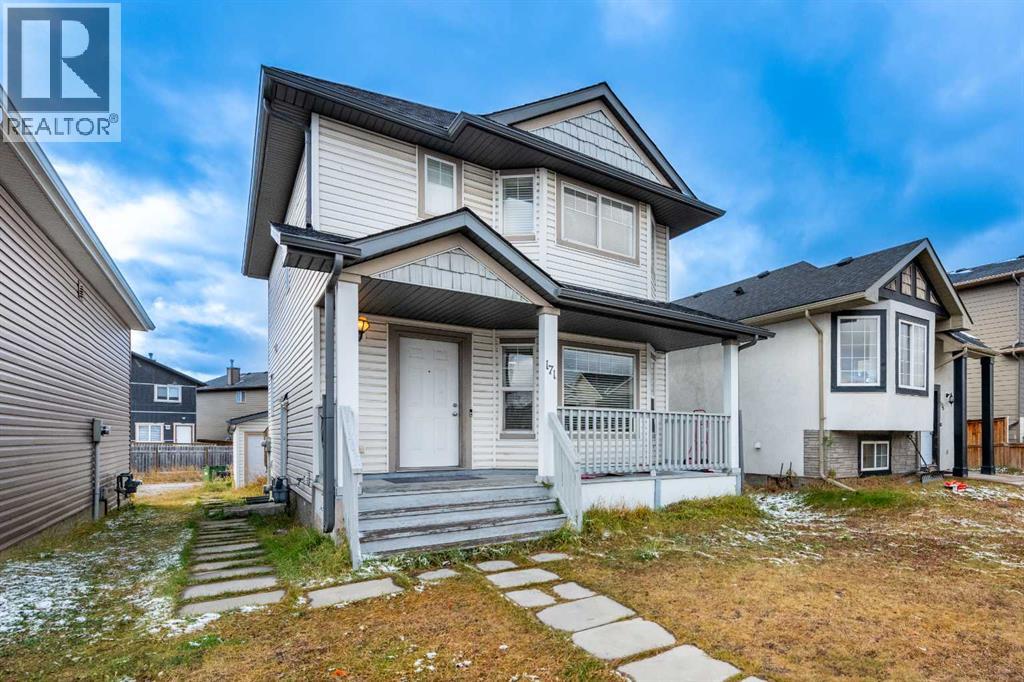 Single Family House for Sale in  TARAWOOD Road NE Taradale Calgary 