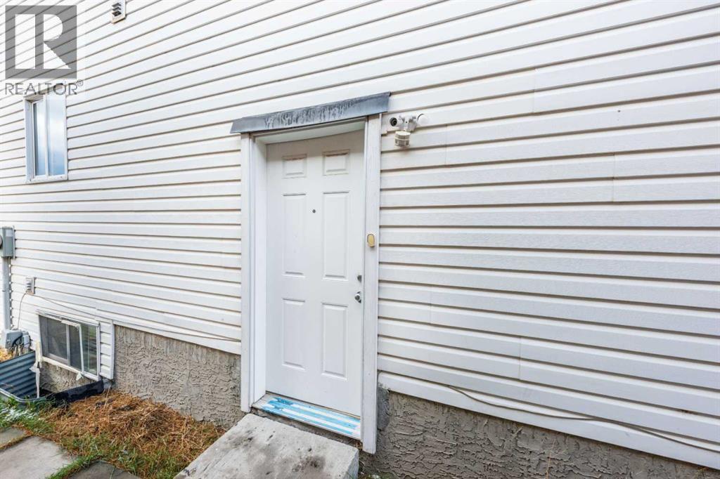 Single Family House for Sale in  TARAWOOD Road NE Taradale Calgary 