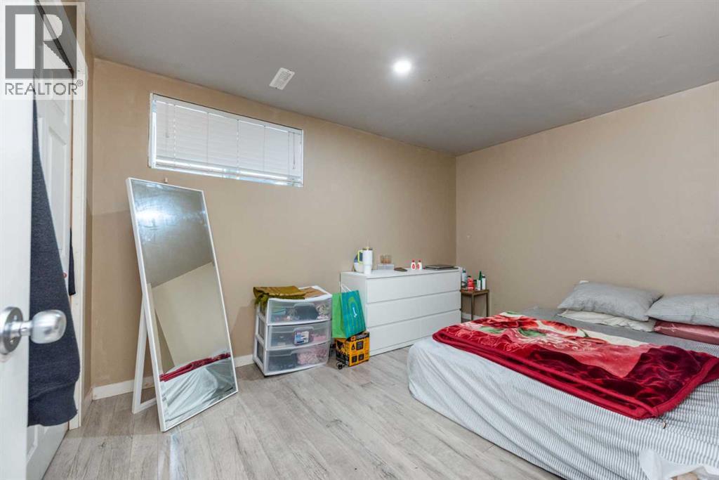 Single Family House for Sale in  TARAWOOD Road NE Taradale Calgary 