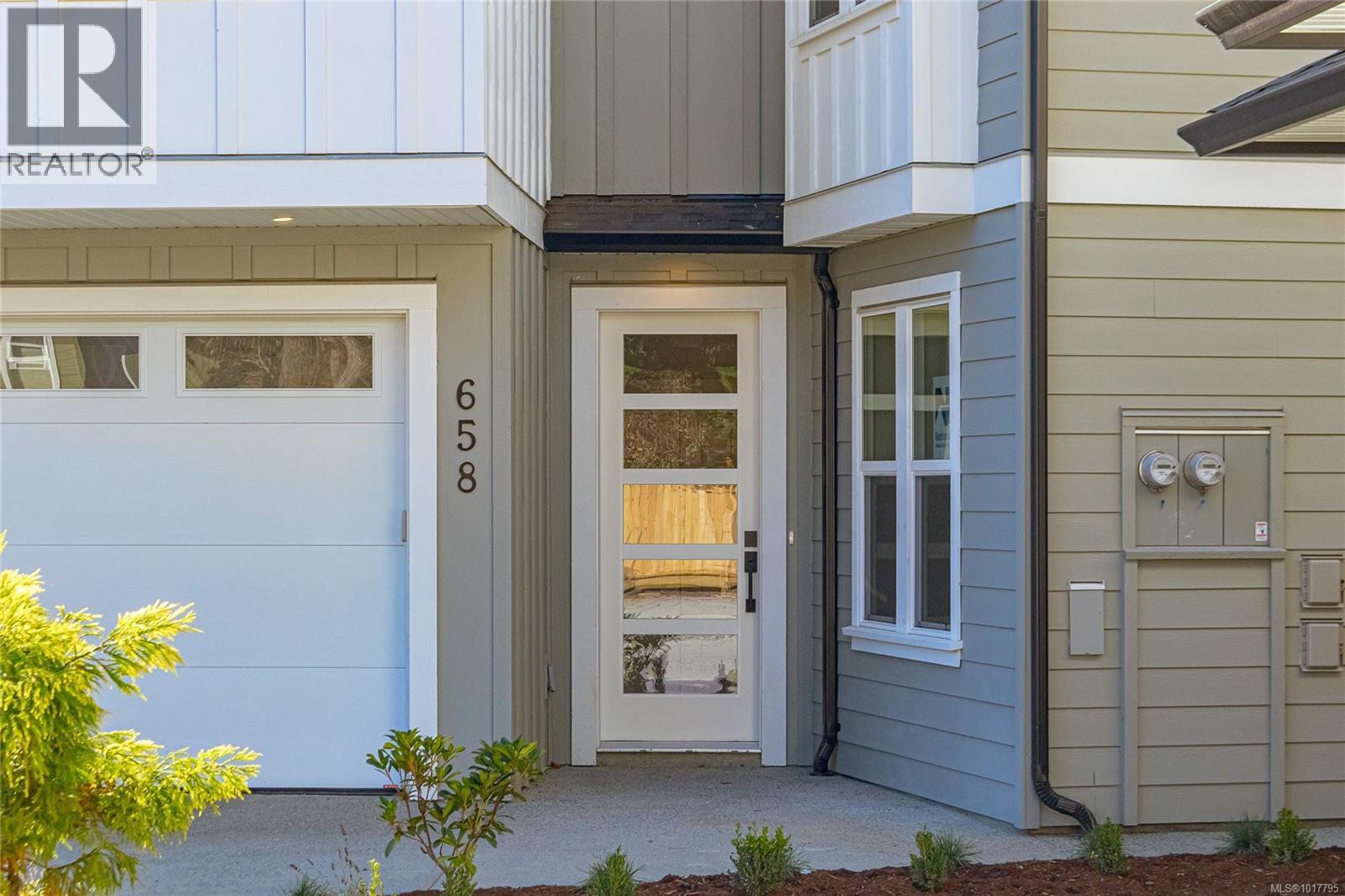  658 Wisteria Ridge, Langford