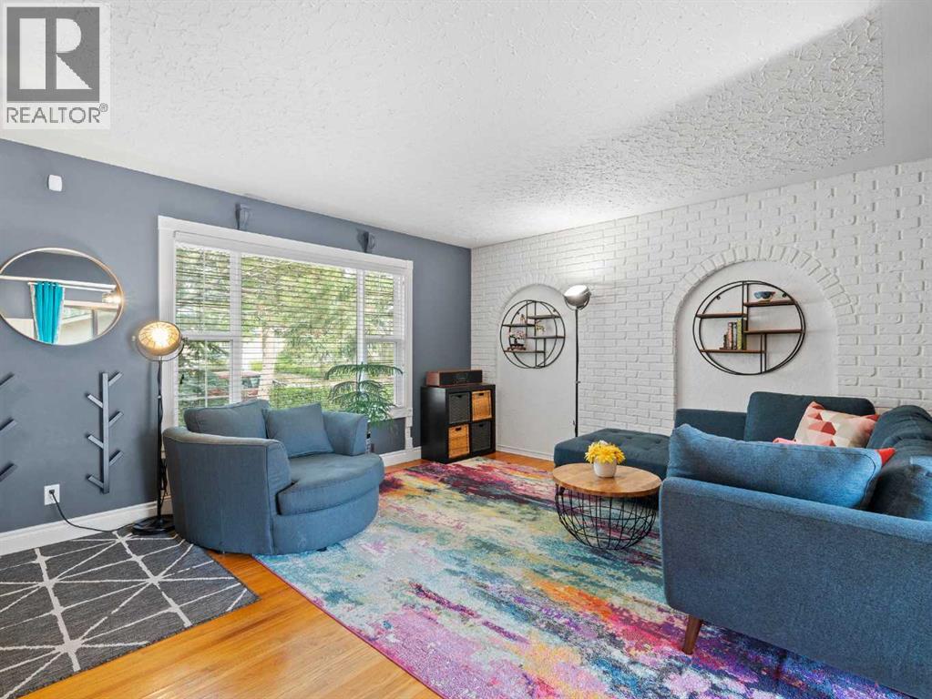 Single Family House Bungalow for Sale in  Cottonwood Crescent SE Southview Calgary 