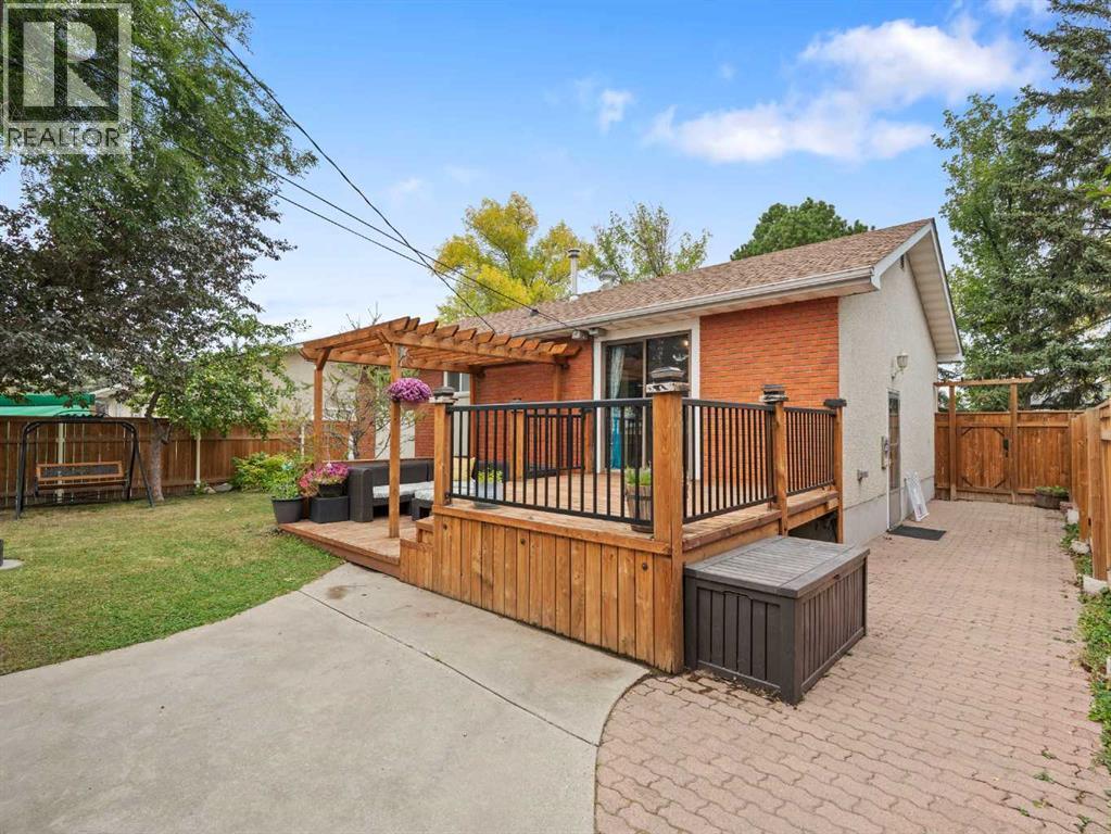 Single Family House Bungalow for Sale in  Cottonwood Crescent SE Southview Calgary 