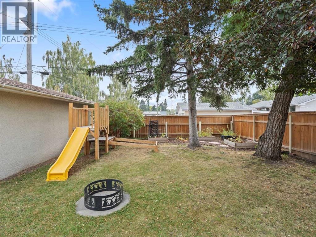 Single Family House Bungalow for Sale in  Cottonwood Crescent SE Southview Calgary 