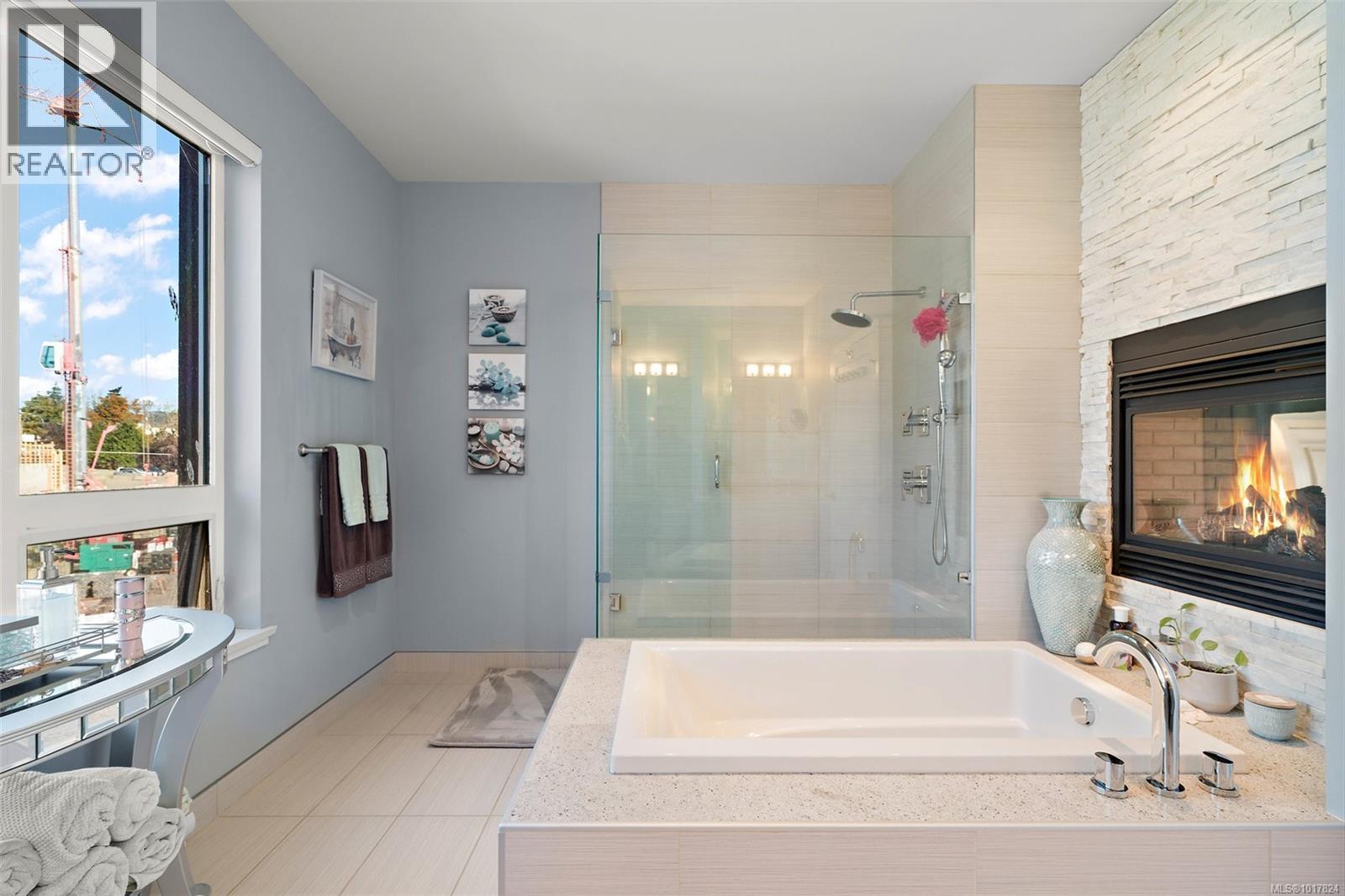 6583 Lincroft Road, Sooke