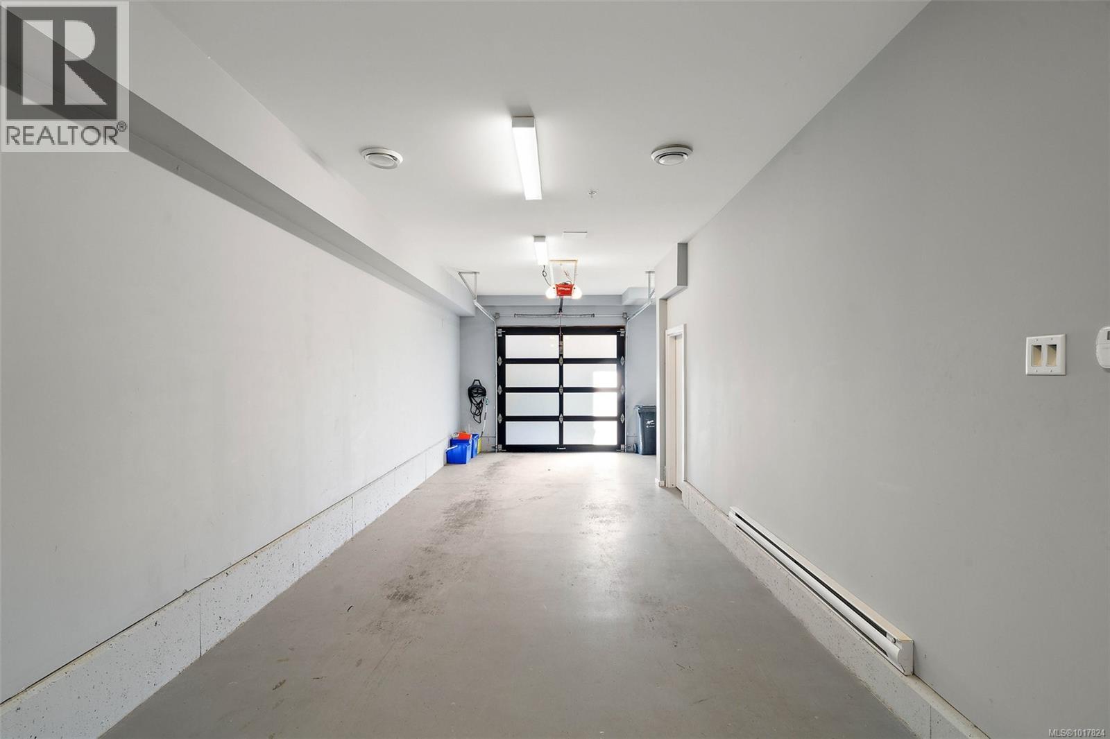 6583 Lincroft Road, Sooke