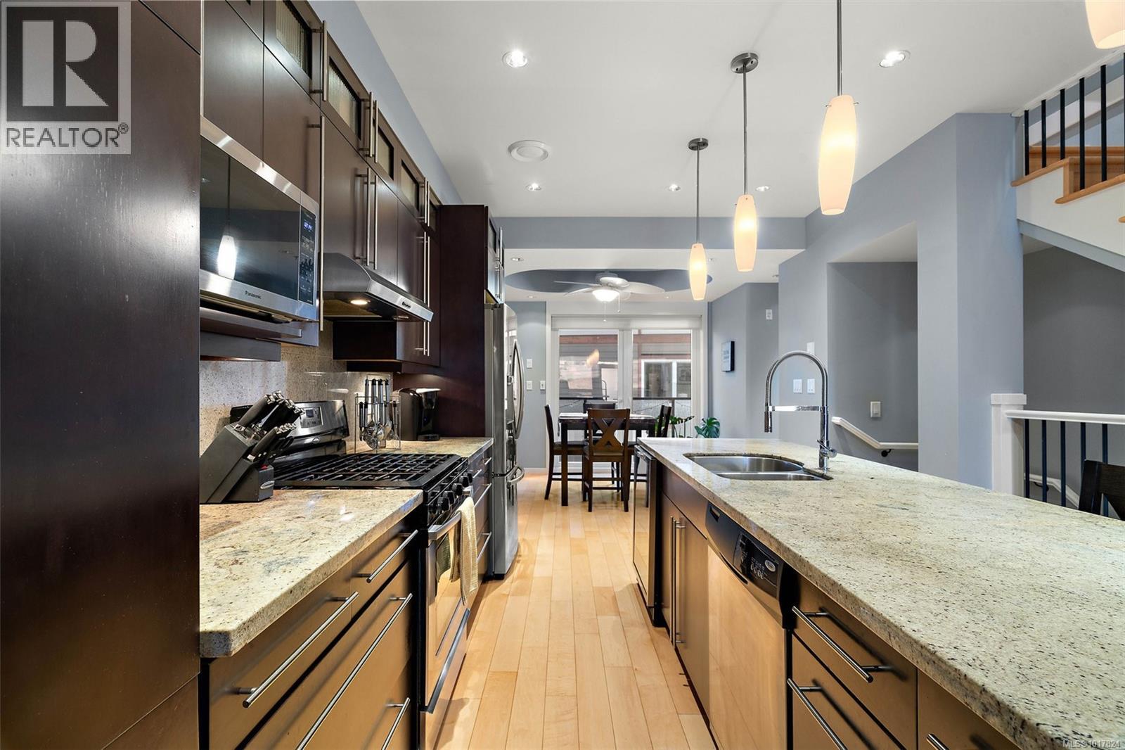 6583 Lincroft Road, Sooke