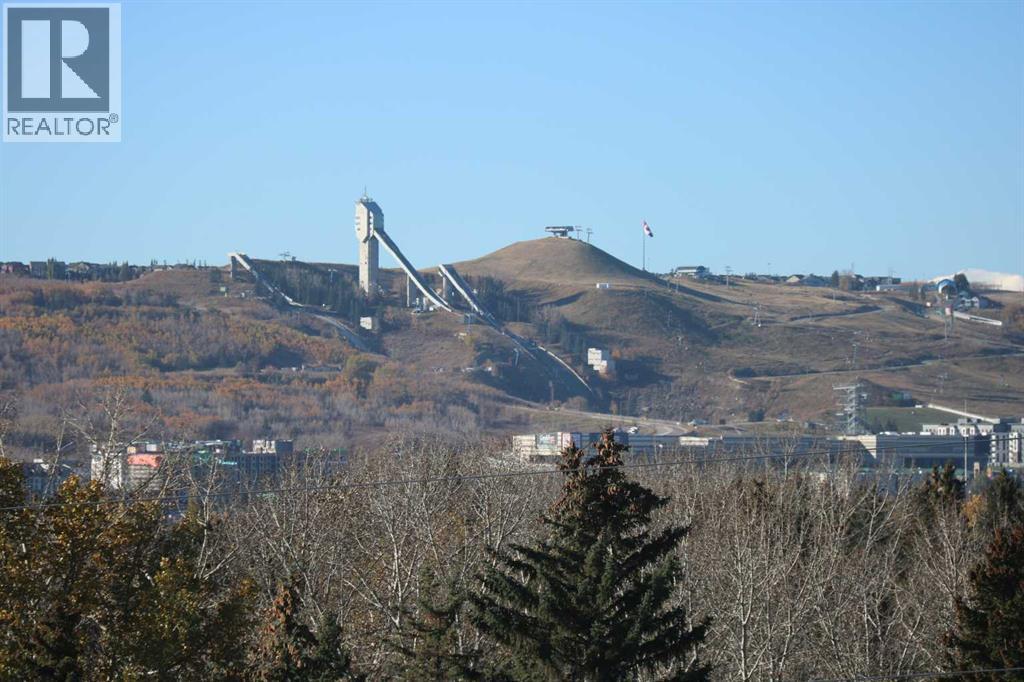 Single Family House for Sale in   Varsity Estates Circle NW Varsity Calgary 