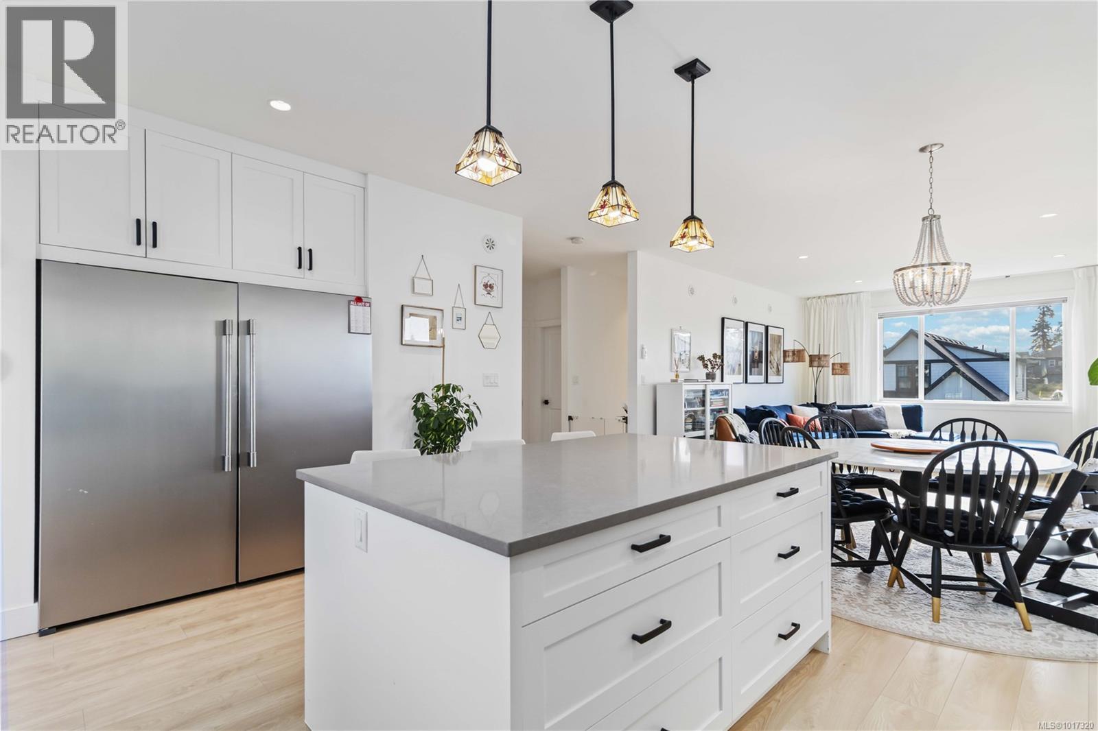  6554 Noblewood Place, Sooke