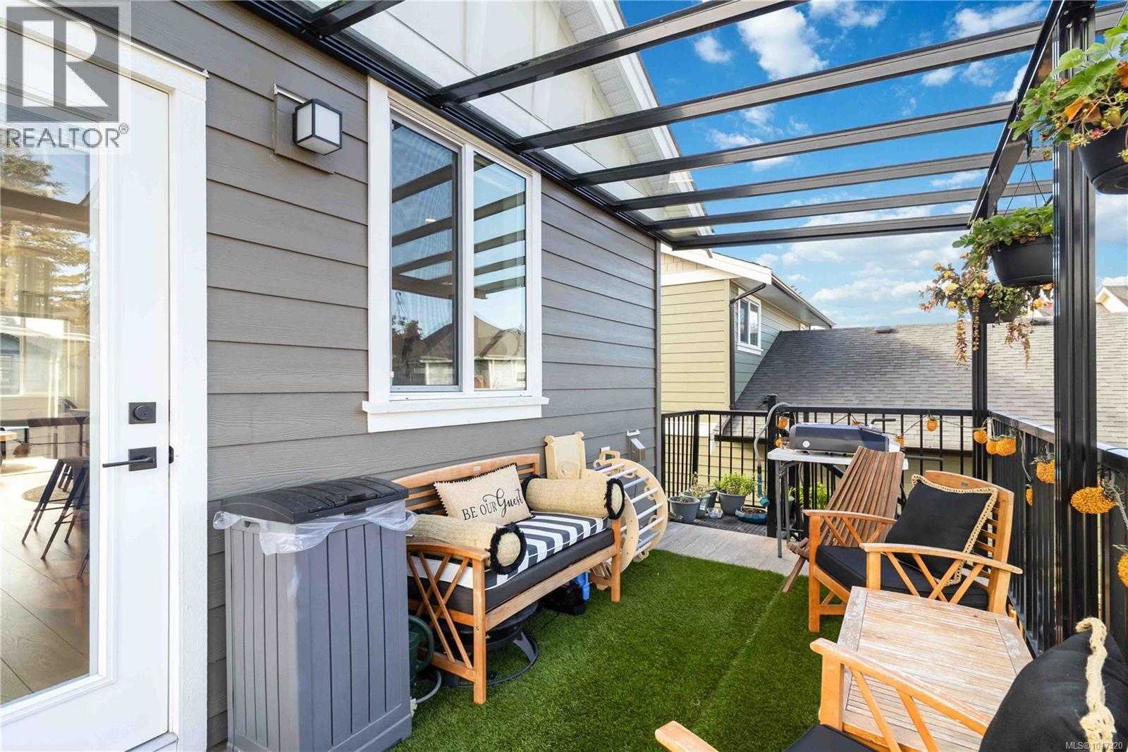  6554 Noblewood Place, Sooke