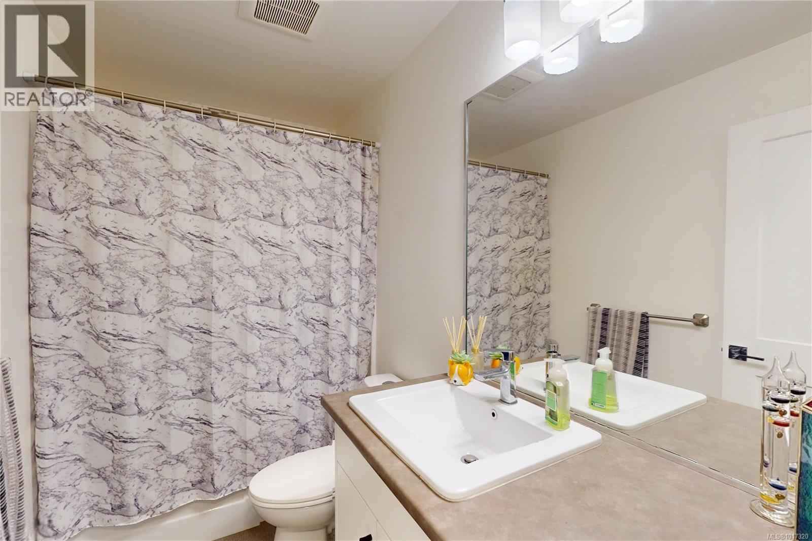  6554 Noblewood Place, Sooke