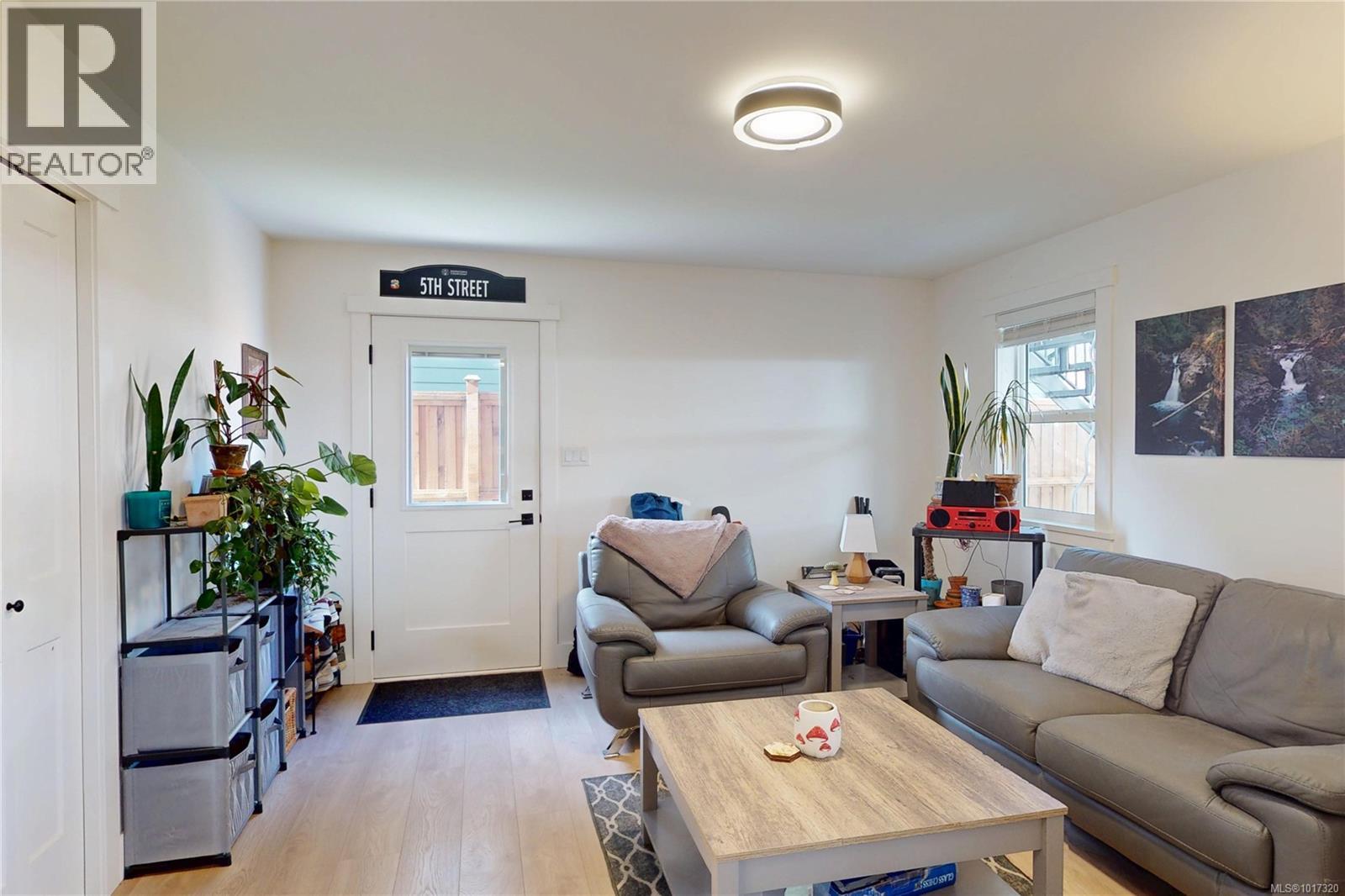  6554 Noblewood Place, Sooke