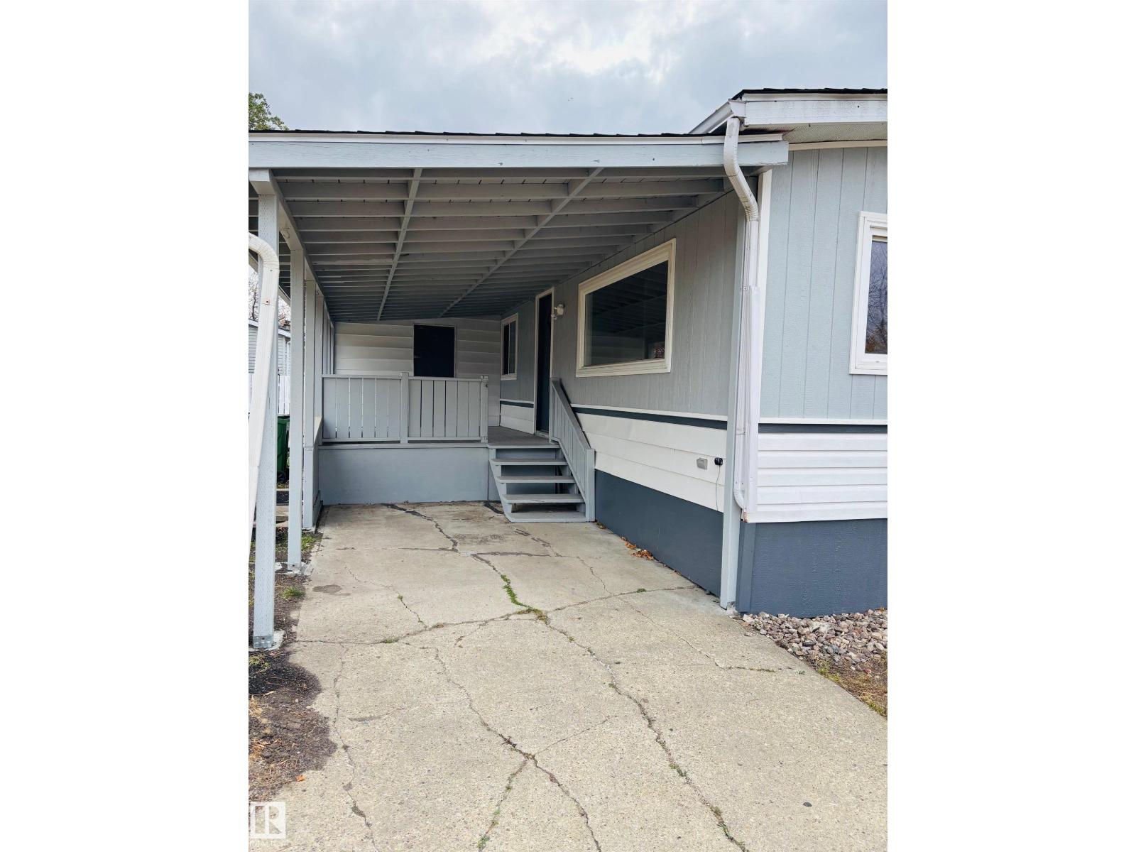 67 Ridgeway Dr NW, Edmonton