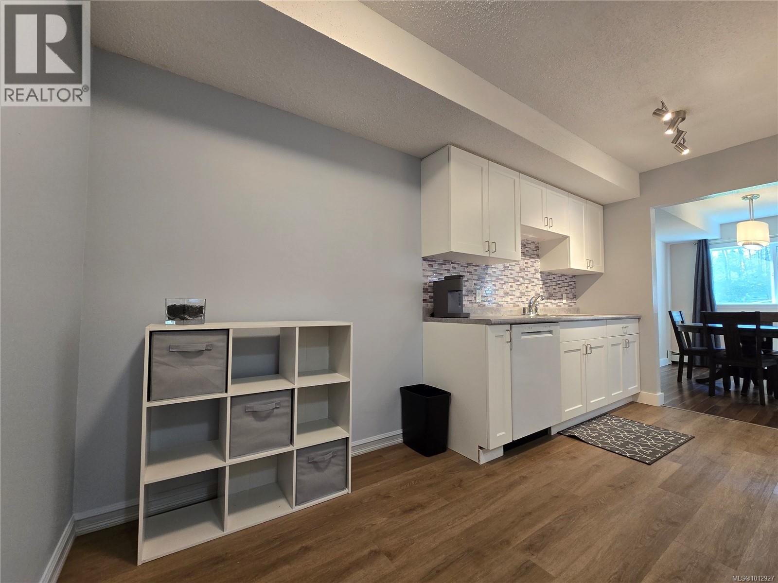 101 7450 RUPERT St, Port Hardy