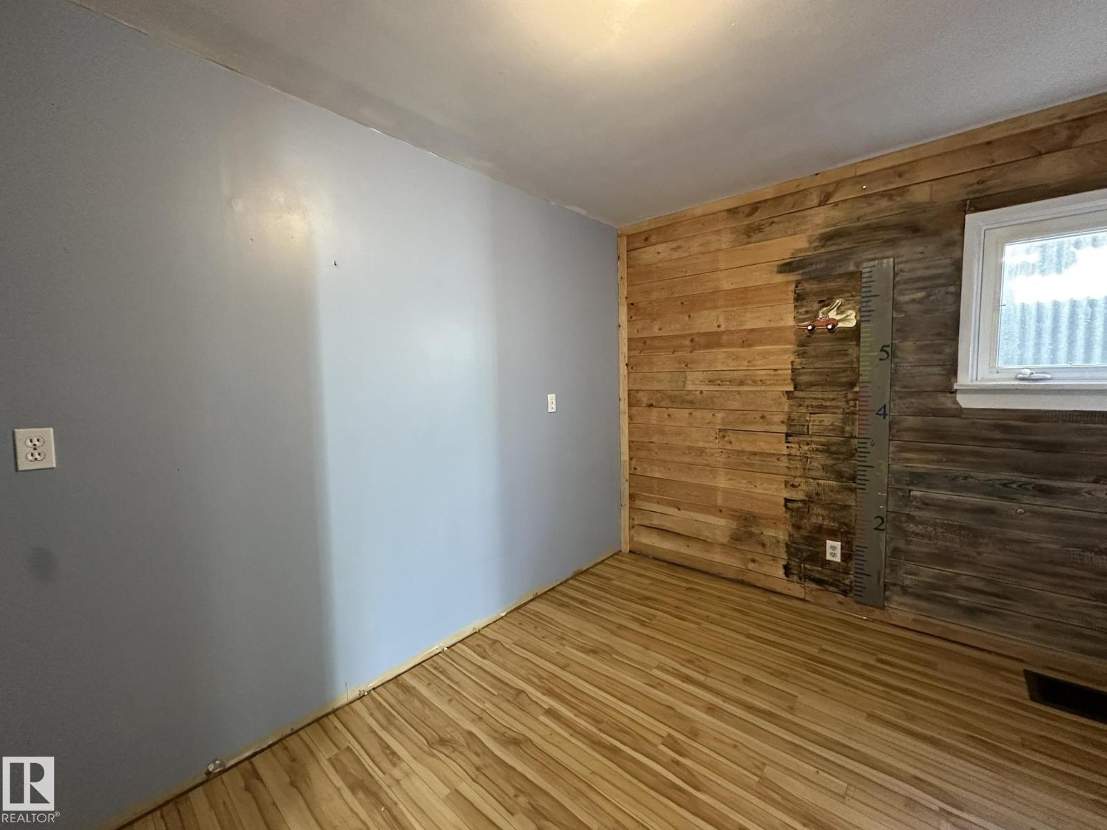 38 Wheatland AV - 27