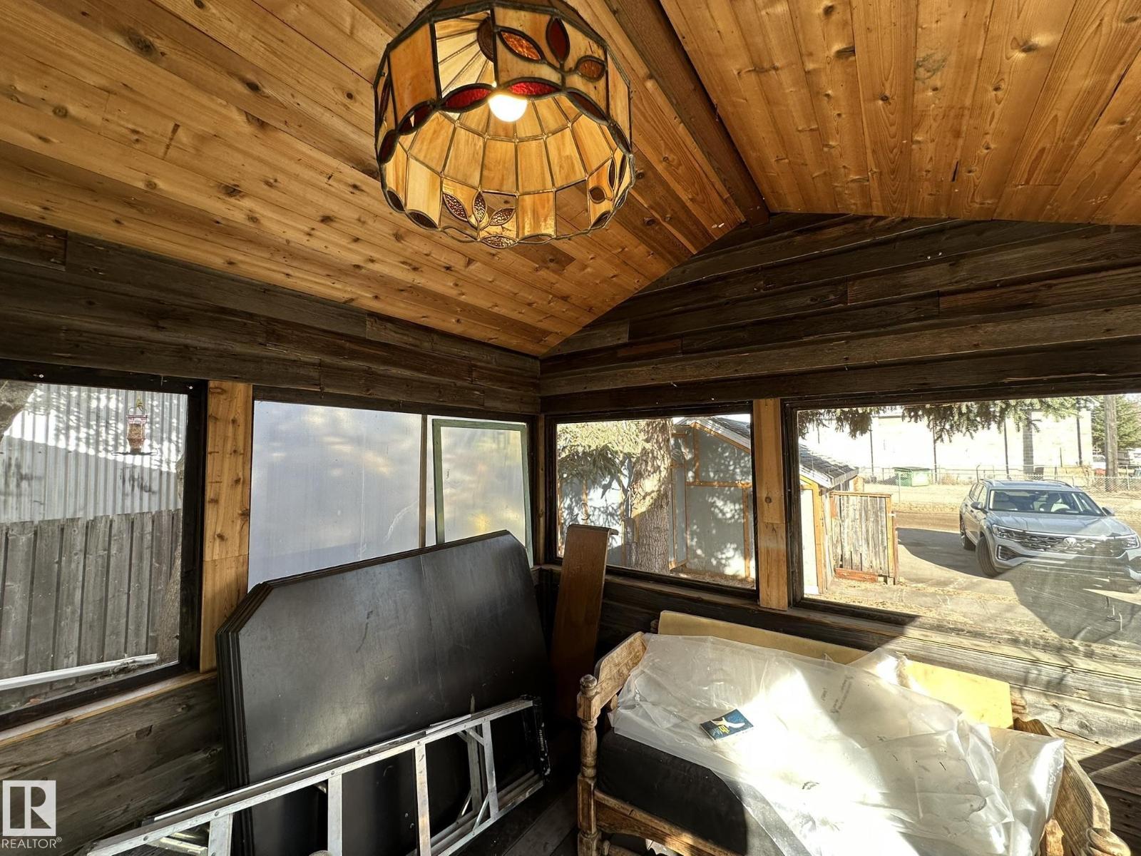 38 Wheatland AV - 33