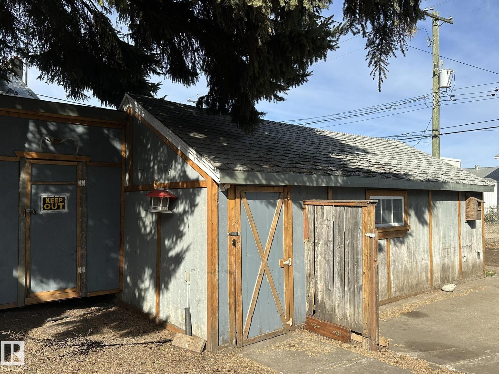 38 Wheatland AV - 35