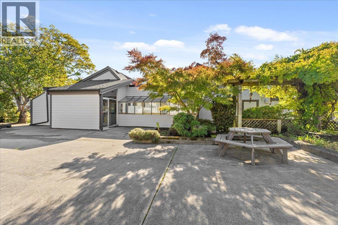 #147-5421 10 Avenue, Delta