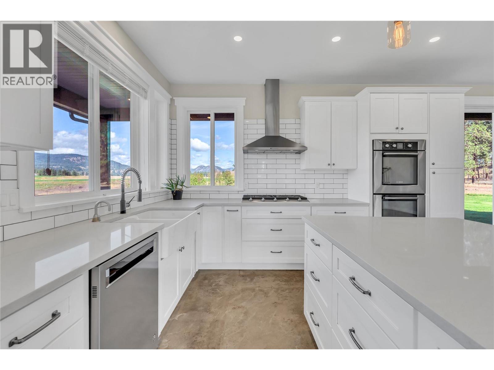 422 HUEY Road, Princeton