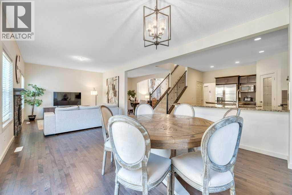 Single Family House for Sale in  St Moritz Drive SW Springbank Hill Calgary 