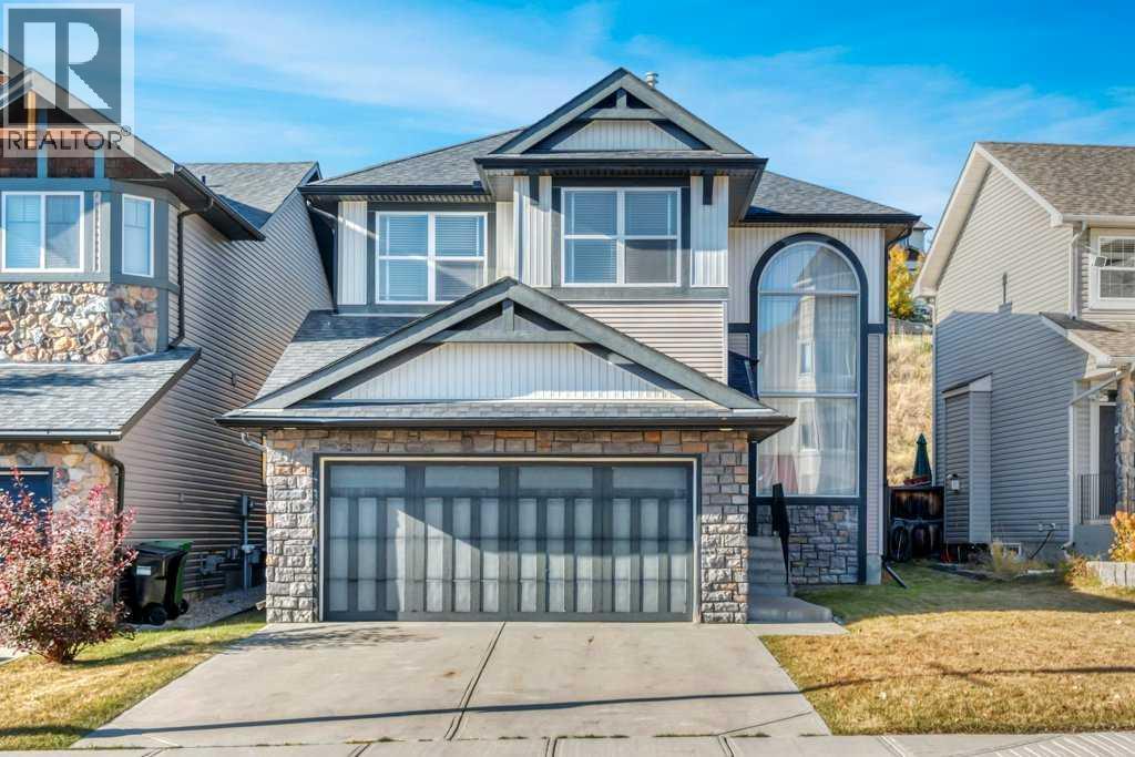 Single Family House for Sale in  St Moritz Drive SW Springbank Hill Calgary 