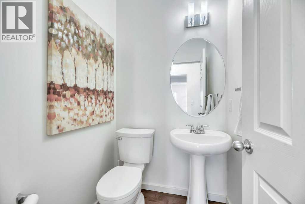 Single Family House for Sale in  St Moritz Drive SW Springbank Hill Calgary 
