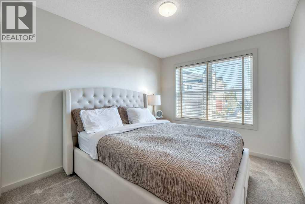 Single Family House for Sale in  St Moritz Drive SW Springbank Hill Calgary 