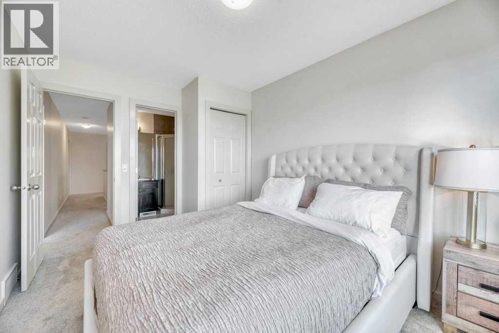 Single Family House for Sale in  St Moritz Drive SW Springbank Hill Calgary 