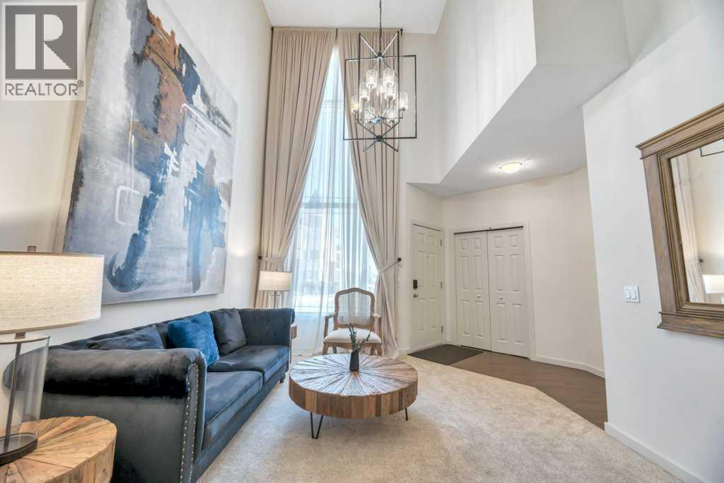 Single Family House for Sale in  St Moritz Drive SW Springbank Hill Calgary 