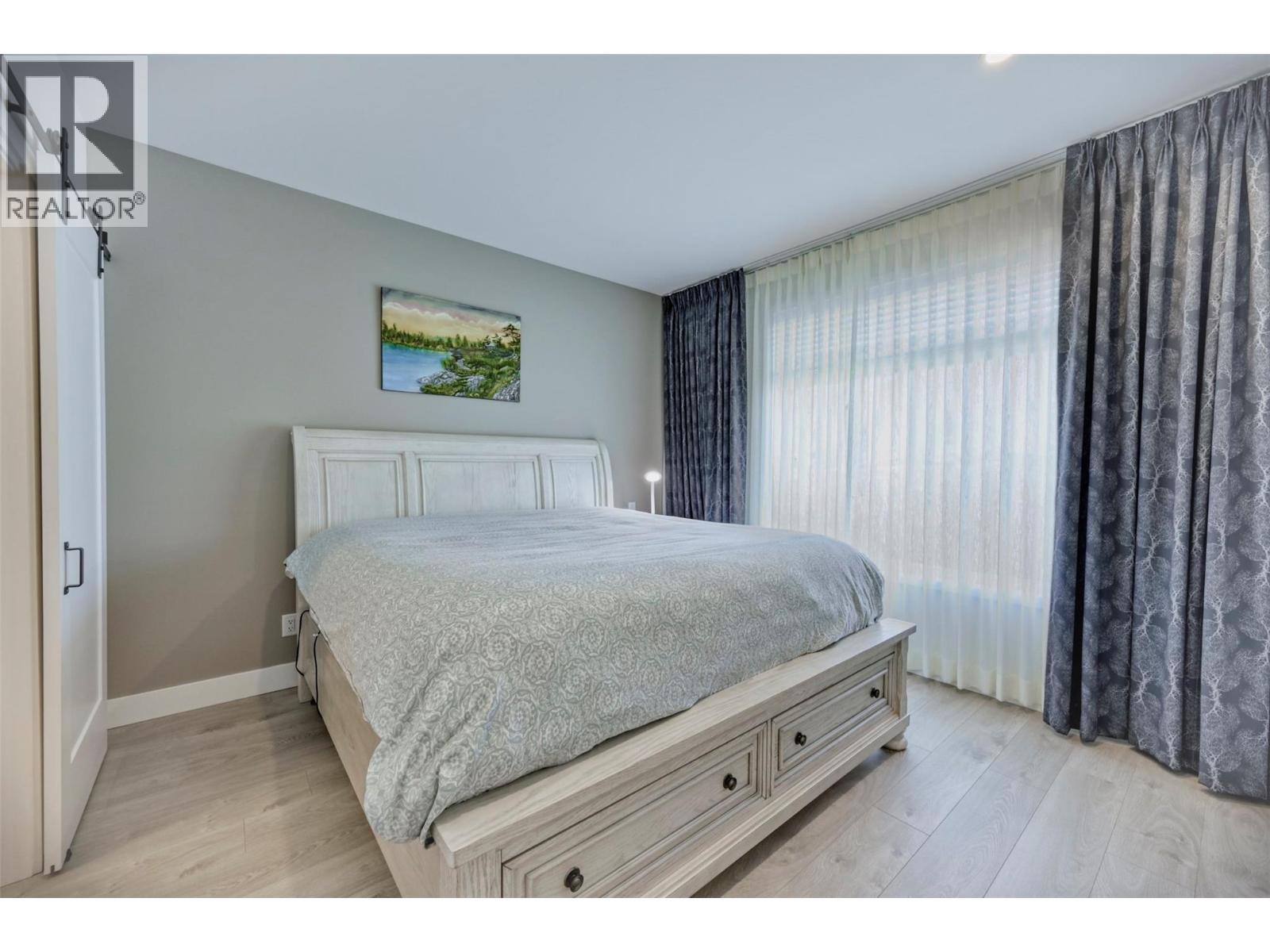 8000 VEDETTE Drive Unit# 5, Osoyoos