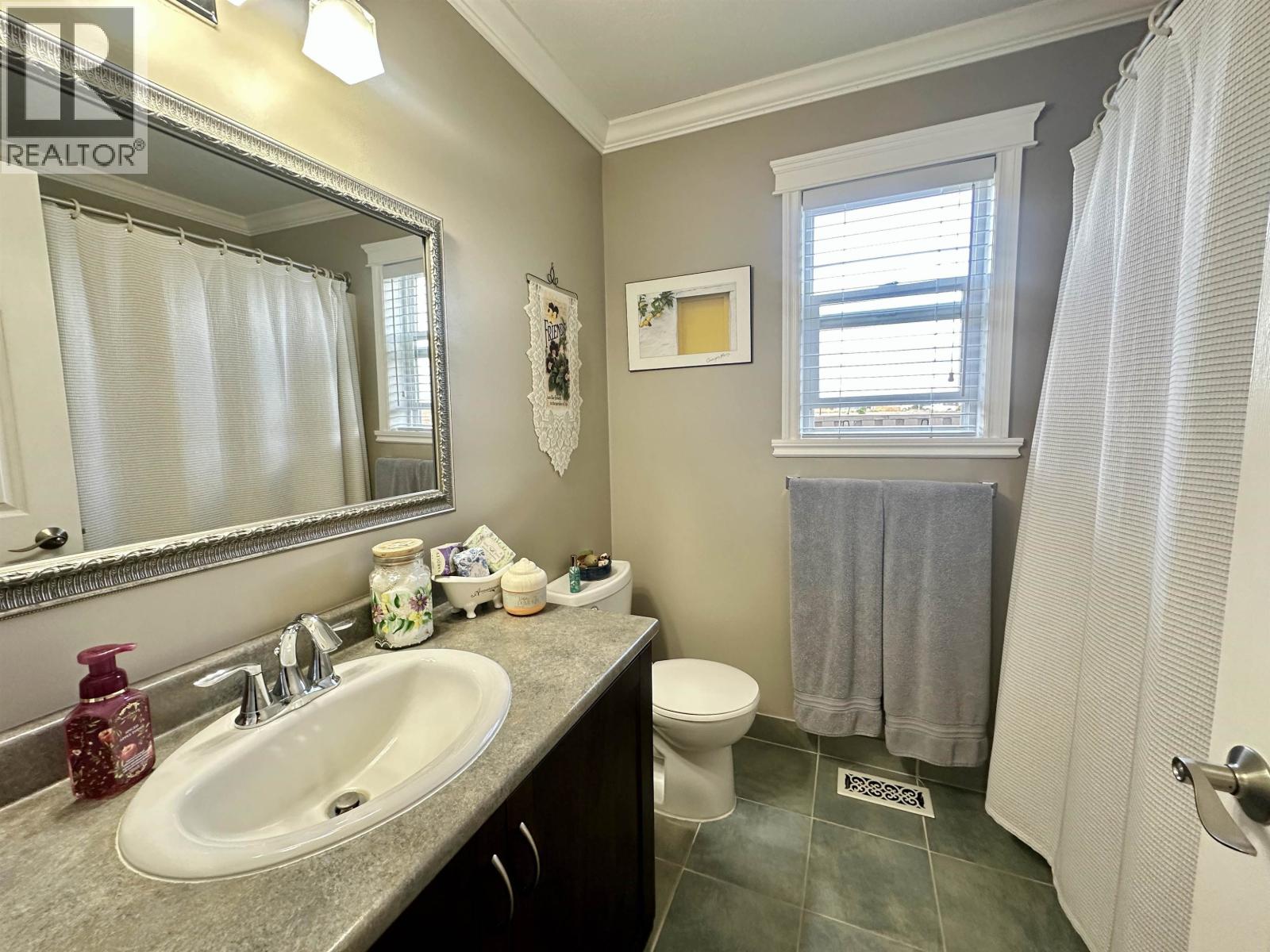 3485 HARGREAVES AVENUE, Vanderhoof