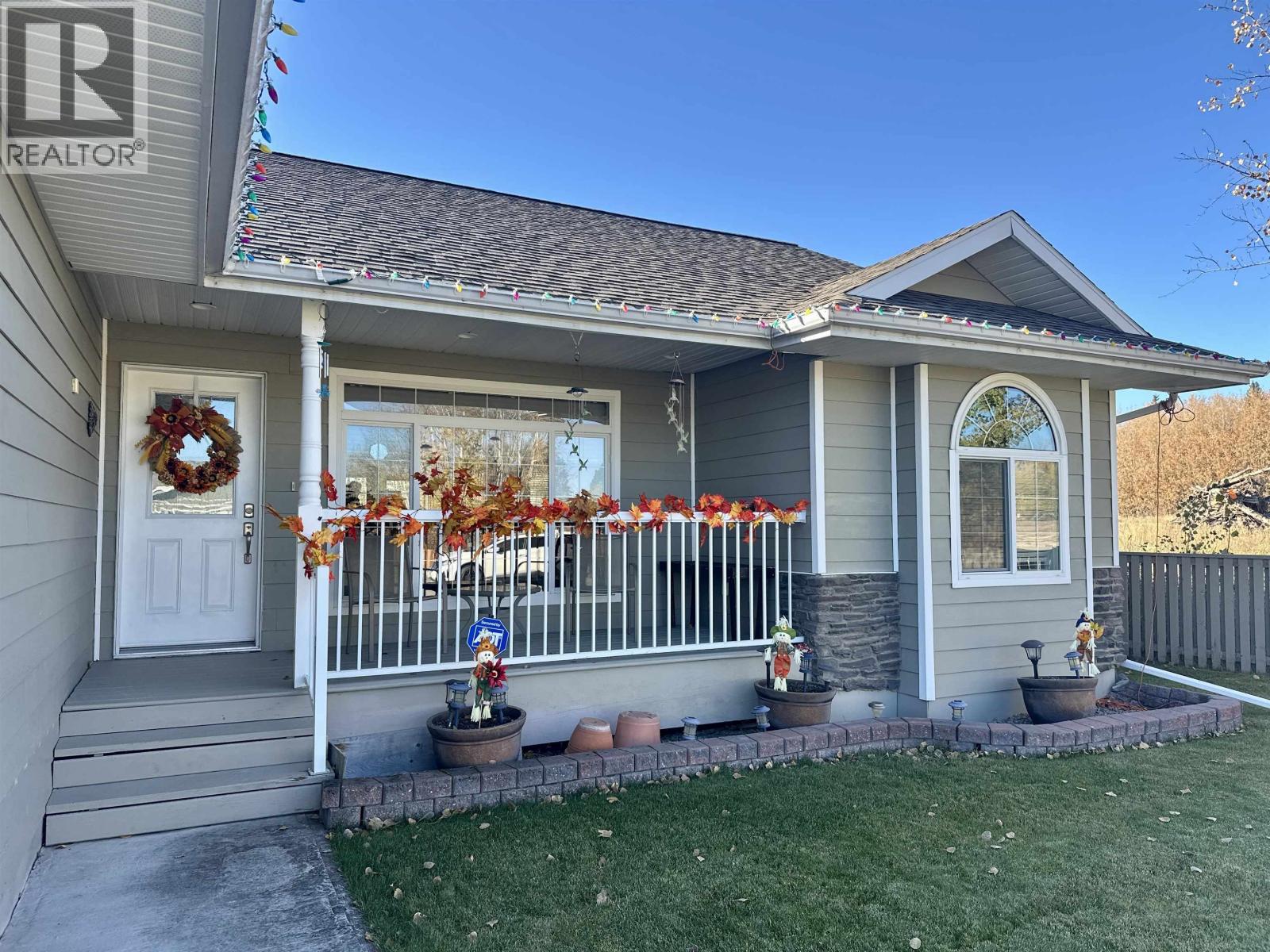 3485 HARGREAVES AVENUE, Vanderhoof