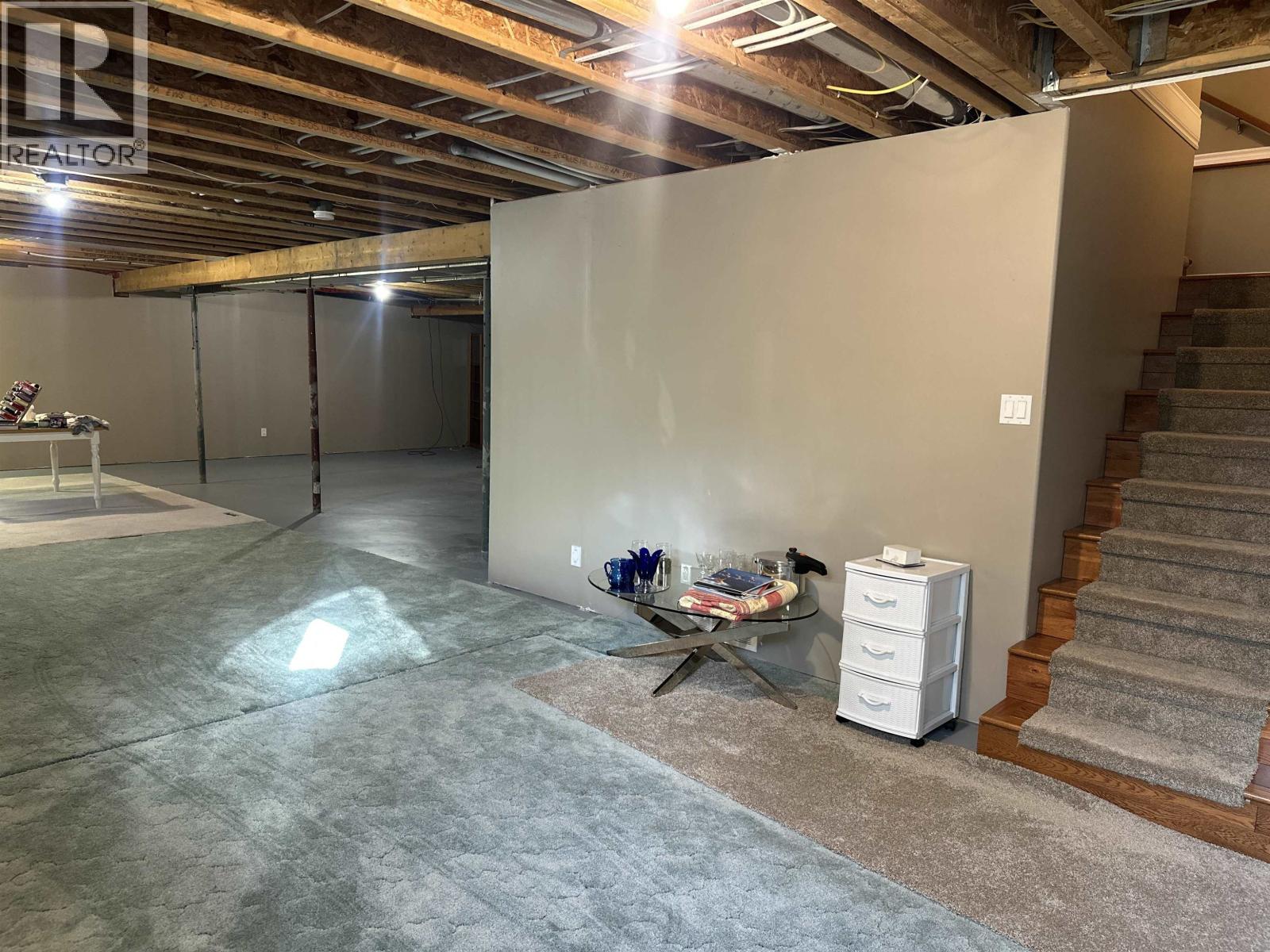 3485 HARGREAVES AVENUE, Vanderhoof