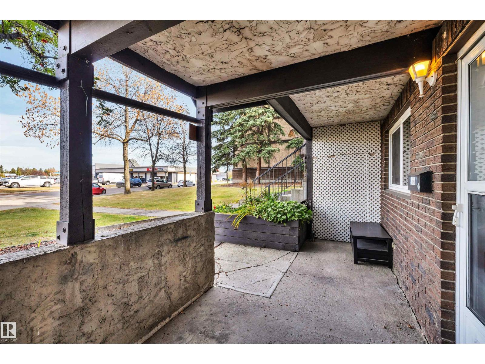 5011 TUDOR GL, St. Albert