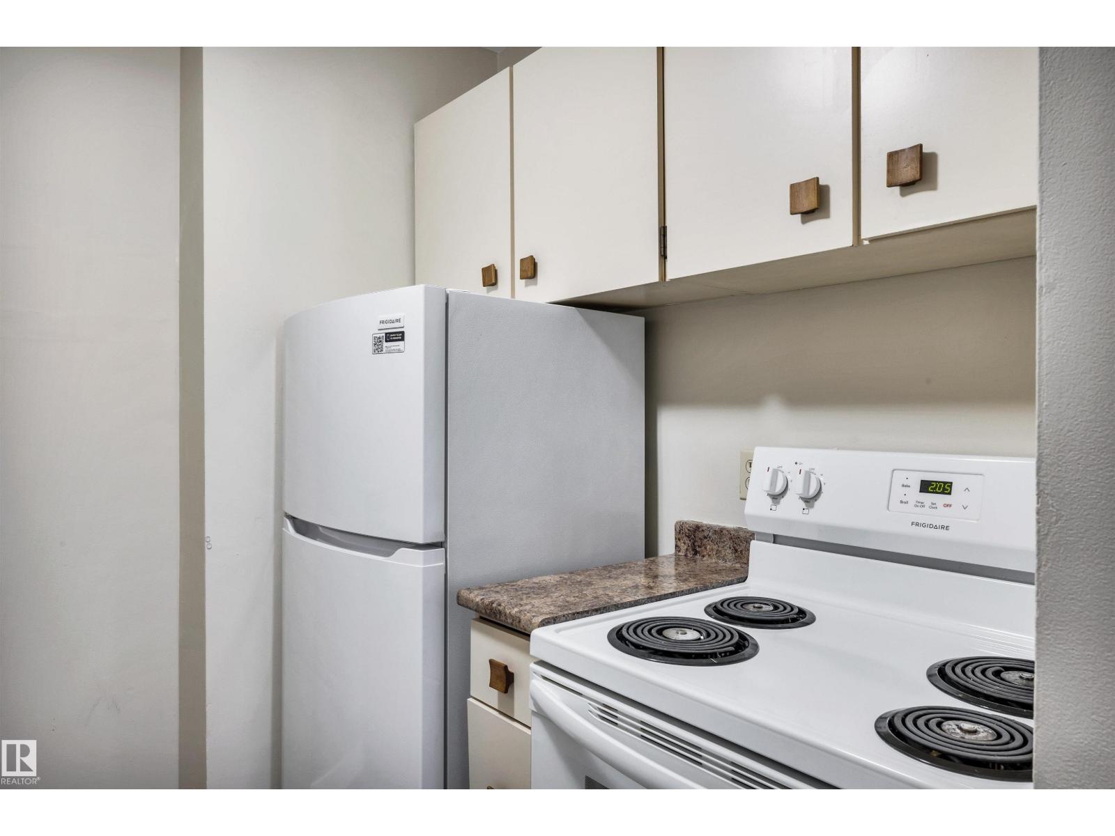 5011 TUDOR GL, St. Albert